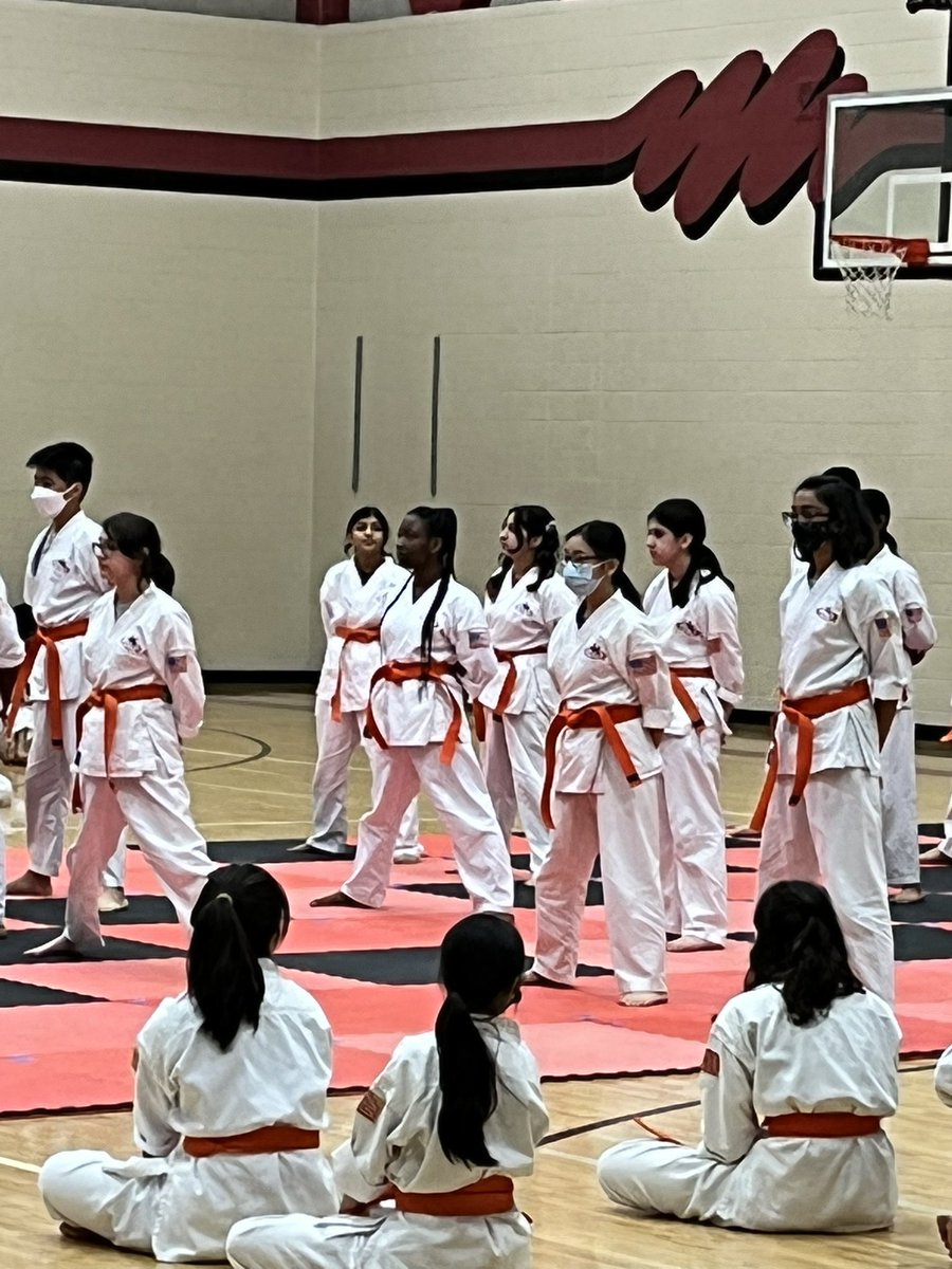 dlyricinspired's tweet photo. @FSMSFalcons congrats to our  Kickstart Demo kiddos tonight. https://t.co/6S9gXrPZAO