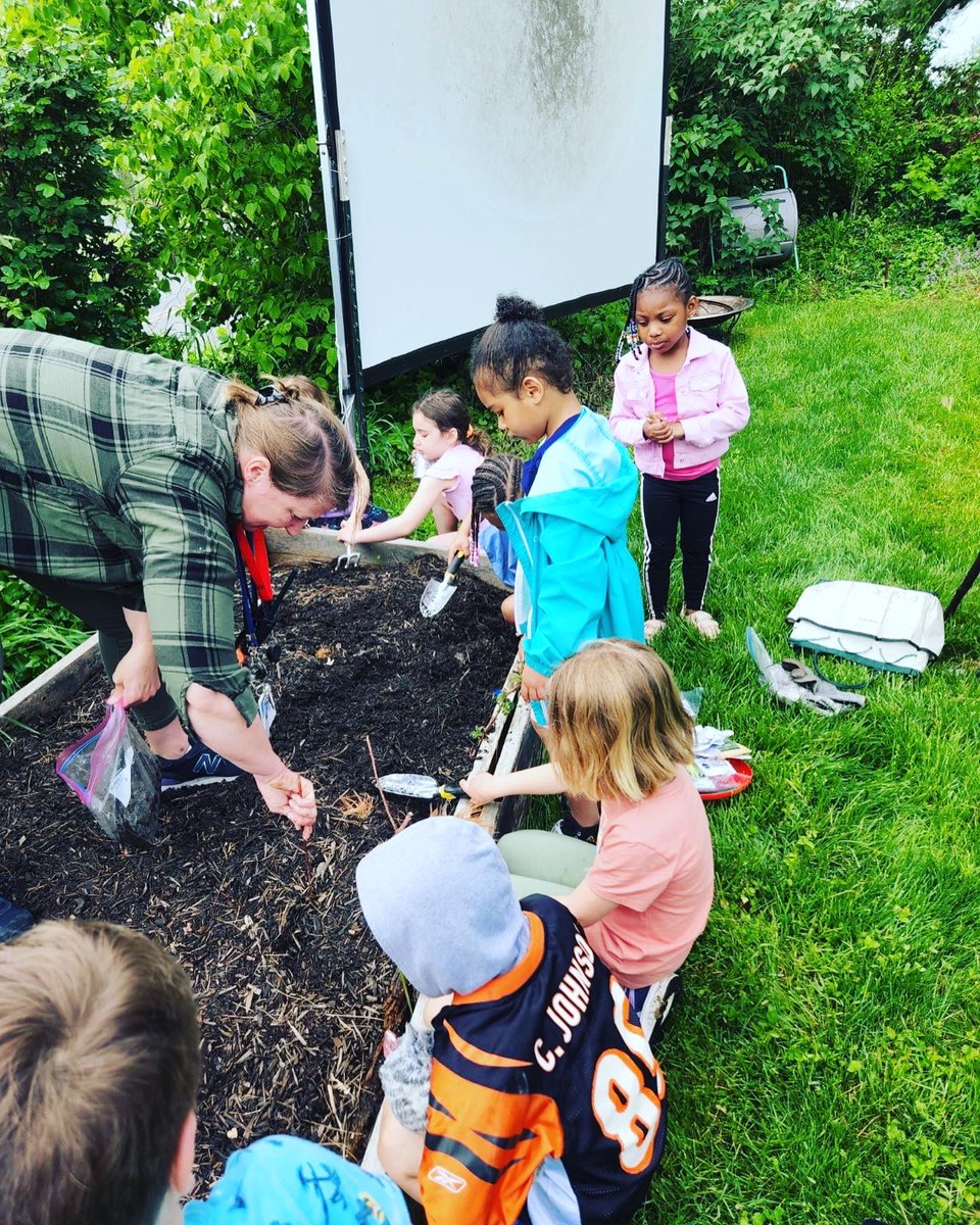 beaconhouseinc's tweet photo. We love ❤️ that our Maryland International School of Sustainability &amp; Technology students have this natural space to use! #childcareprovider #childcarecenter #hagerstown #hagerstownmd #washingtoncounty #washingtoncountymd #prek #preschool #prekindergarten #nature #ecology https://t.co/iBDeP6k8MX