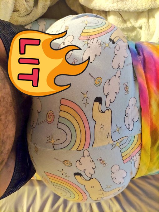 Kayleigh Love’s pics and videos