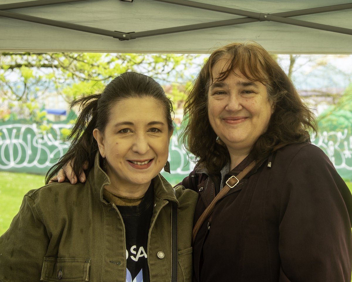 RevueBc's tweet photo. Look who was networking at the  #VictoriaDrive #NeighbourhoodCleanup Party sponsored by the Victoria Drive Business Improvement Assoc. View images of the event here
https://t.co/XZiX1BQ5yk

#VDBIA  #smallbusiness #community #SVCPC #MOSIAC #volunteers https://t.co/PXZEh09DfY