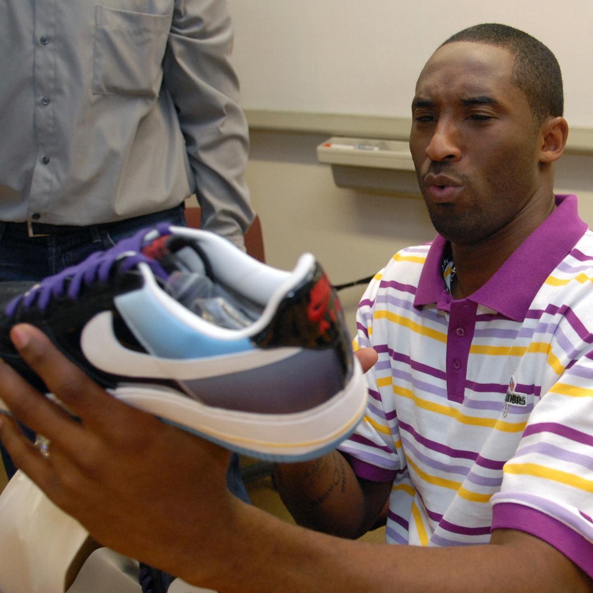 Frontal_Mag's tweet photo. ¿Cuáles fueron los últimos sneakers con los que reaccionaron así? https://t.co/QOyyfgvgdn