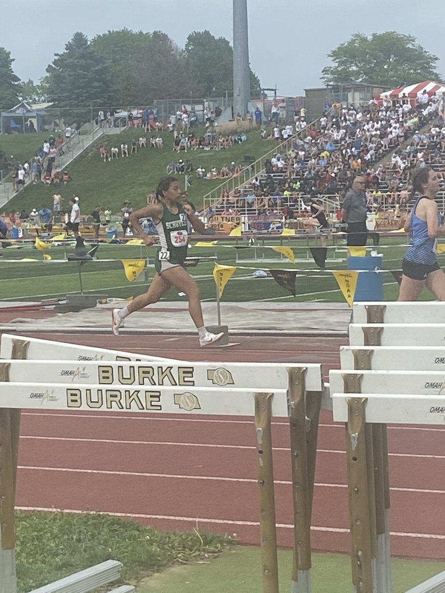 Schuyler Girl’s Track tweet media