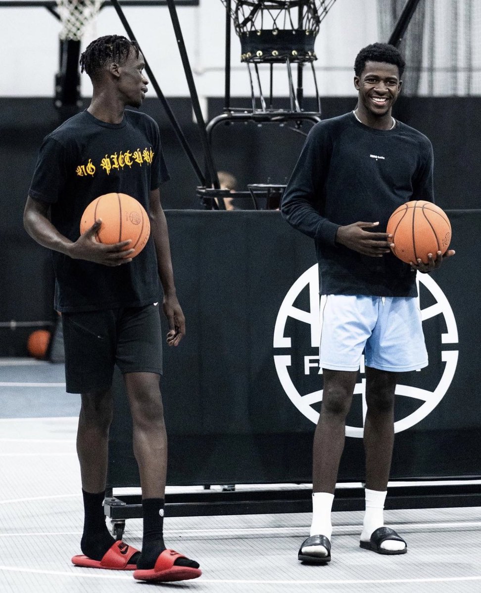 Australian alumni, <a href="/Henry_Makeny1/">Henry Makeny</a> rocking our N❌ Pictures Tee. 📸📸
In the off season grind