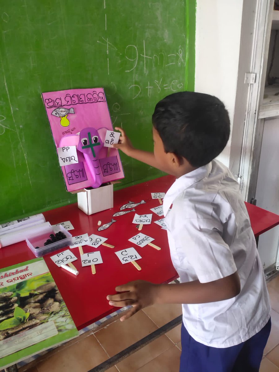 LLF_IN's tweet photo. Sharing glimpses of students from our #RTS schools in Odisha learning from the Teaching-Learning Materials prepared by our coordinators.
#LearningLinksFoundation #unlocklifelonglearning #EducationMeetsLearning #schooleducation #schooldevelopment
@MyIndusIndBank | @SMEOdisha https://t.co/P7mYvEDO5z