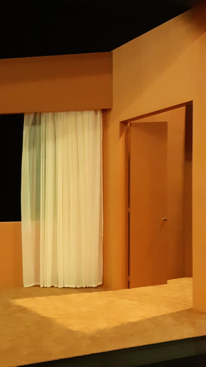 Laurentcassagnau (@lcassagnau) on Twitter photo Il faut qu'une porte ... Ce soir nous ouvrons grand celle de #Lacuisine nouvelle salle du <a href="/TheatredeNice/">TNN - Théâtre National de Nice</a> avec #Bérénice création de #MurielMayetteHoltz avec #CaroleBouquet #JackyIdo #FredericDeGoldfiem 20-24/5 à <a href="/VilledeNice/">Ville de Nice</a> et le 15/09 à @Lascalaparis
Décors Rudy Sabounghi Il faut qu'une porte ... Ce soir nous ouvrons grand celle de #Lacuisine nouvelle salle du <a href="/TheatredeNice/">TNN - Théâtre National de Nice</a> avec #Bérénice création de #MurielMayetteHoltz avec #CaroleBouquet #JackyIdo #FredericDeGoldfiem 20-24/5 à <a href="/VilledeNice/">Ville de Nice</a> et le 15/09 à @Lascalaparis
Décors Rudy Sabounghi