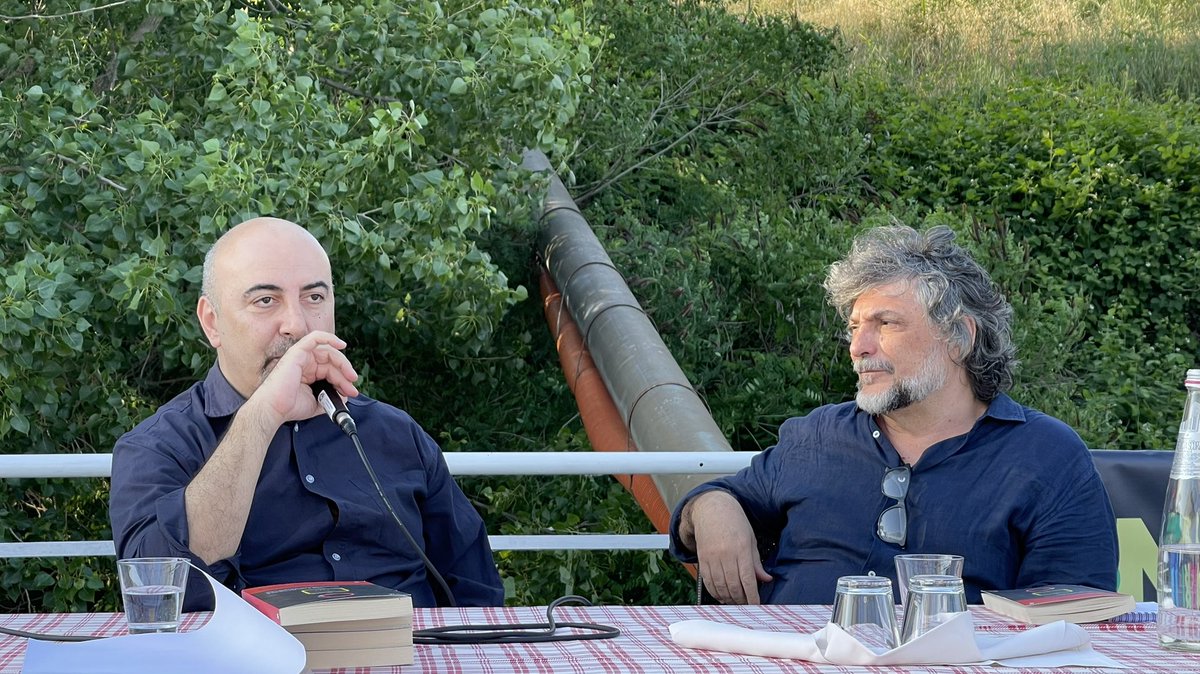 Partenza sprint al Microfestival delle Storie. Fausto Vitaliano presenta Blackout (quinta ristampa) di Gianluca Morozzi. #meraviglia