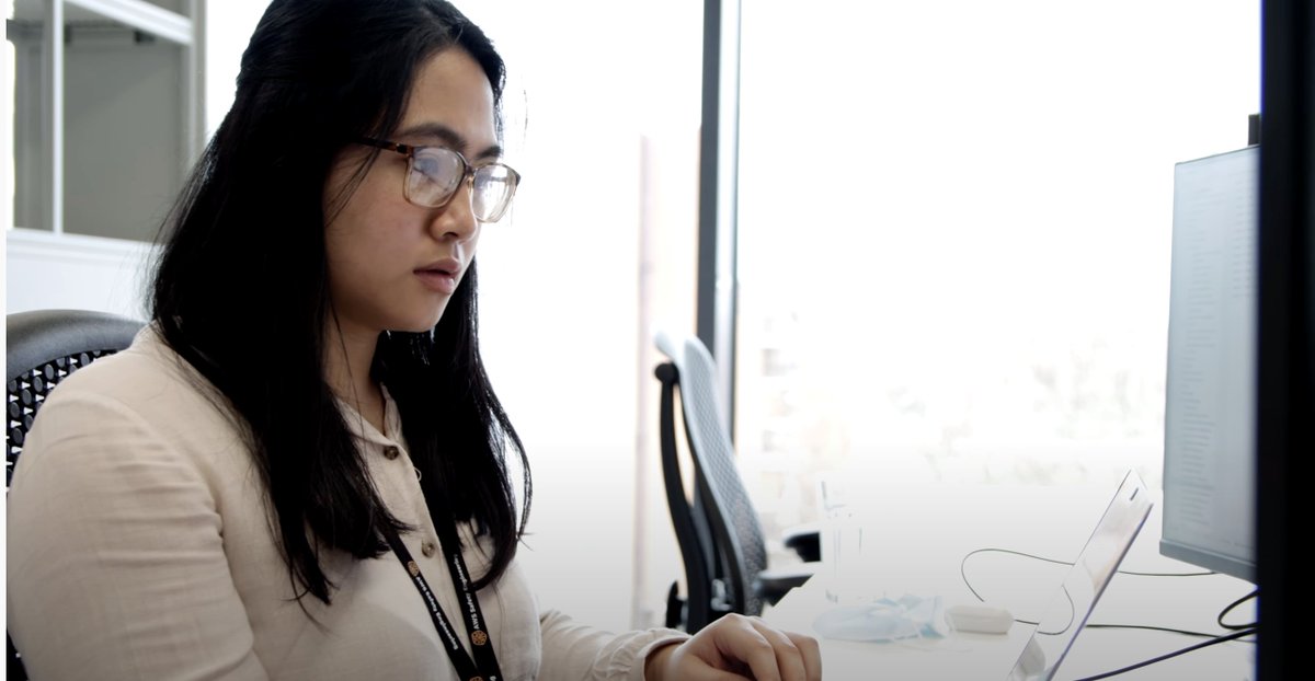 ucddublin's tweet photo. ๐ฉโ๐ฌ๐บ Join @aoibhinn_ni_s today in @ucdscience Moore Auditorium @ 11am for the launch of three new Role Models in pSTEM short films about Kyla, Anu and Emily
๐ https://t.co/A5yPgnK0nb
#RoleModelsinSTEM https://t.co/54GYoe5nl3