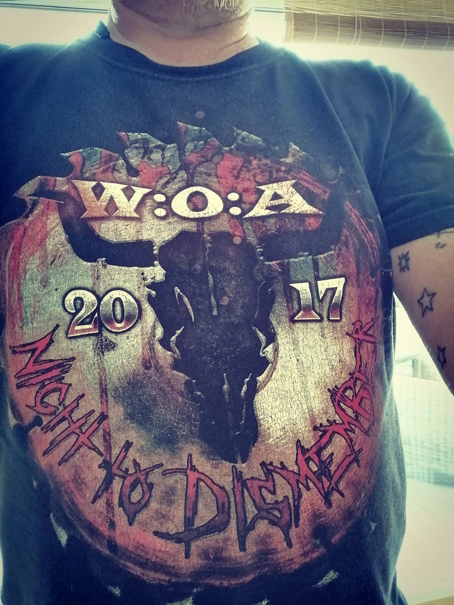 werkselfer's tweet photo. Gilt das am #bandshirtfriday?
#mylastwacken
#woa2017 https://t.co/4IgWRufWEn