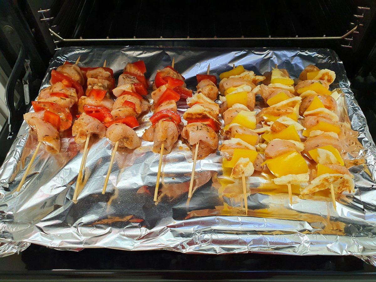 Food_Tech_Teach's tweet photo. Kababs 😊#foodteacher #foodnutrition @qegs_horncastle https://t.co/0lmrkcBCz0