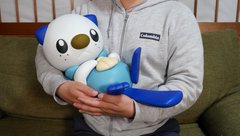 抱っこされた ミジュマル が赤ちゃんみたいでかわいい 粘土で作ったポケモンの実物大作品が今にも動き出しそう 1 2 ページ ねとらぼ