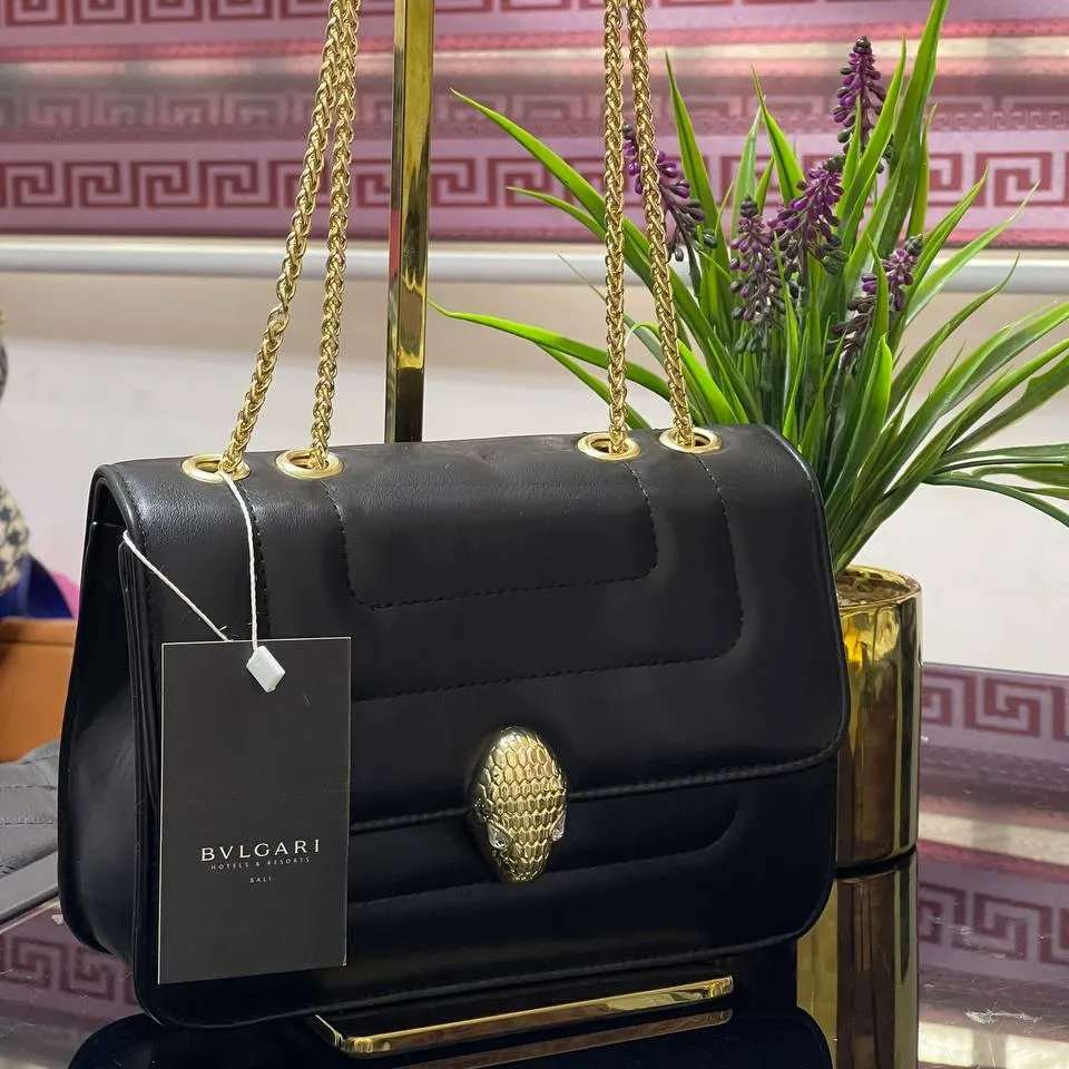 aremart_stores's tweet photo. Bag 🥰            
Size: Midi        
Price: NGN 9,000
                                                      
To order DM or Whatsapp https://t.co/XKVWa4DuuJ

*Payment validates order*
@_DammyB_ please RT https://t.co/STjN25qtUG