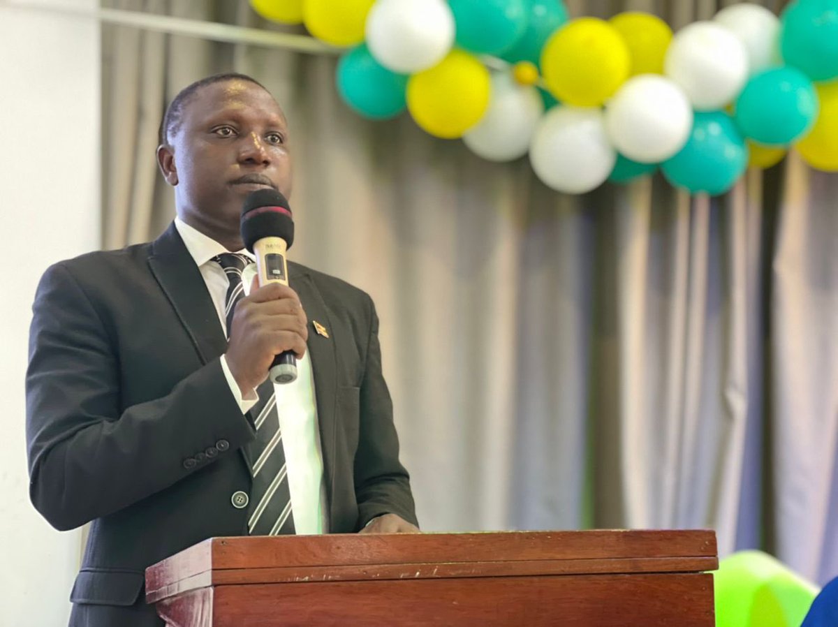 RHUganda's tweet photo. We are in the oil city!!!!!! 💃🏾
Happening now: #RHUAGM22 in Hoima City under the theme; Transforming RHU to greater efficiency and sustainability.
#RHUAt65 #WeAreRHU https://t.co/7GluZ3mMvD
