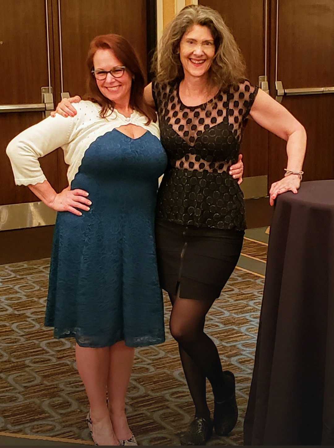 TW Pornstars - 🇺🇦MadameSamanthaB🏳️‍⚧️;🌈Spanker Of Naughties. Twitter.  My friend Miss Elizabeth & me, May 2019 👋🏼👋🏼💄. 3:43 AM - 20 May 2022