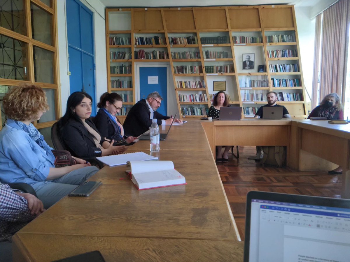 ArmeniaNewcomer's tweet photo. More @BritishAcademy_  #knowledge #exchange here in Yerevan. Roundtable on research with people on the move with @Stir and @YSU_official colleagues and guest @nare_galstyan. Thanks to Dr Sossie Kasbarian for chairing,  @SocSciStir @ustirhistpol #Migration #ResearchMethods https://t.co/HHuRP3RDr6