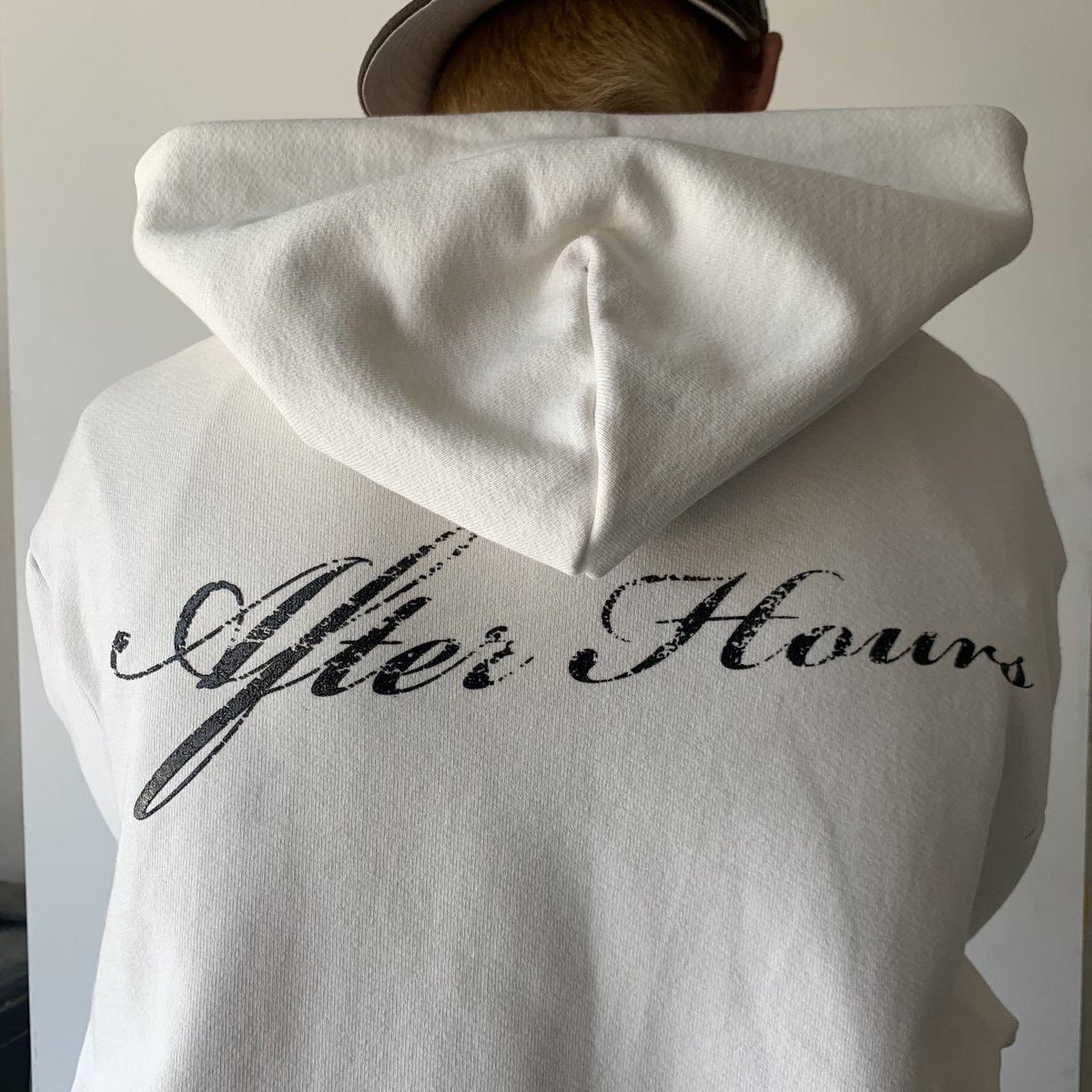 istainedmytee's tweet photo. sampled hoodie for @afterxhoursusa 

chose a lighter french terry for warm california nights,
decided not to add ribbing for a loose and comfortable fit

probably won’t be done for this summer but atleast it’s off the checklist https://t.co/ftbe6qMxYJ