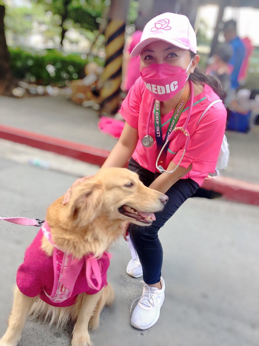 iCheRitzYou's tweet image. Just some of the oh-so-cutie #RobreDOGS #Kakampuppy I met/saw during the #LeniKiko2022 #MitingDeAvance aacckkkk so fluffyyyyy🥺🤗🥰