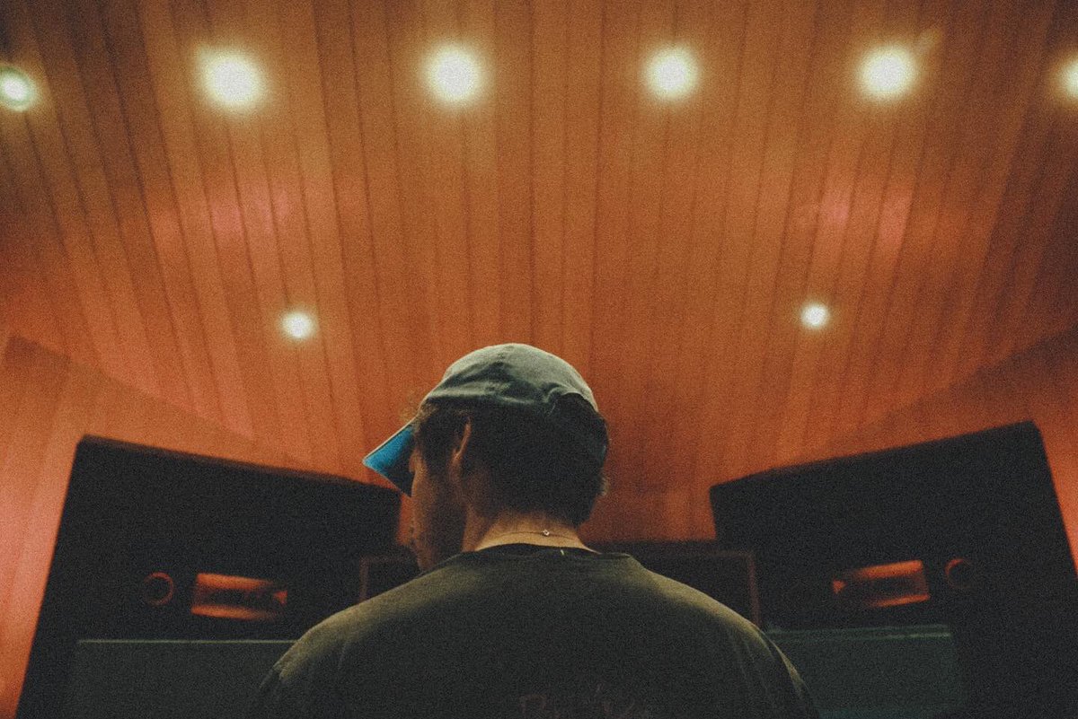 hsdaily's tweet image. Harry during the making of #HarrysHouse