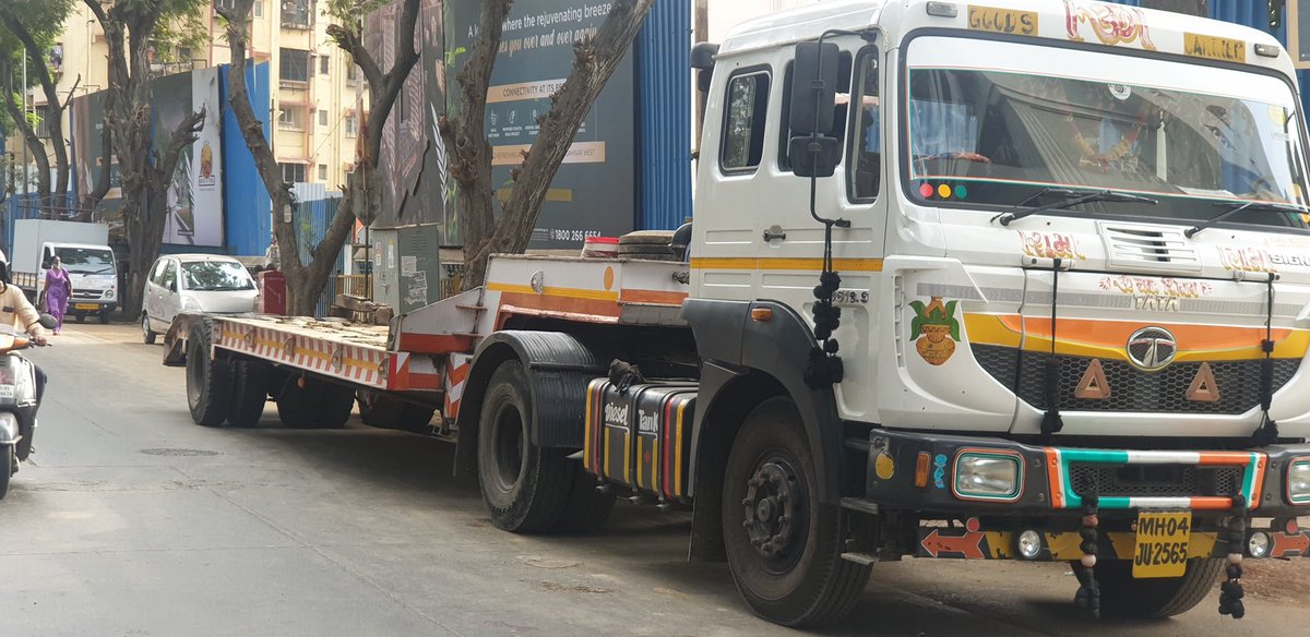 trolly blocking  50 % of the road and parked on the turn. No footpath,pedestrians life at risk
Vayu project, LM Road, opp Mary School, Dahisar (w)
<a href="/sanjayp_1/">sp</a> <a href="/CPMumbaiPolice/">Commissioner of Police, Greater Mumbai</a> <a href="/MTPHereToHelp/">Mumbai Traffic Police</a> <a href="/sheetalmhatre1/">sheetal mhatre</a> <a href="/SantoshNJois/">Santosh N Jois</a> <a href="/kev050/">Kevin</a> <a href="/Dahisarvoice/">Voice of Dahisar</a> <a href="/mid_day/">Mid Day</a> <a href="/mumbaimatterz/">मुंबई Matters™🇮🇳</a> <a href="/MNCDFbombay/">M.N.C.D.F</a>