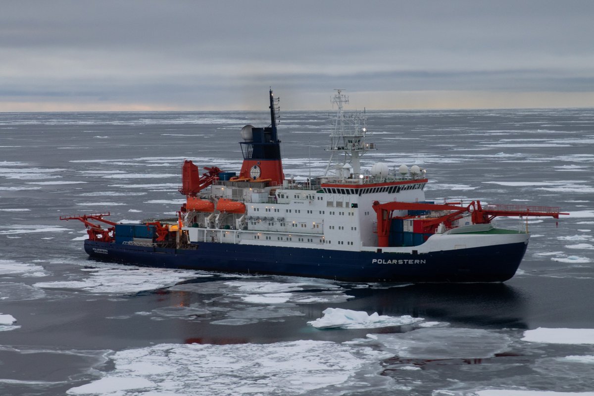 MarcelNicolaus's tweet photo. Happy to read that the German parliament will (finally) finance our @AWI_Media new research ice breaker "#Polarstern II", replacing our old lady (at least that's planned) in 2027. This will allow continuing our research in frozen oceans in future. https://t.co/0hOJcJqS7b https://t.co/20ZXLru5oF