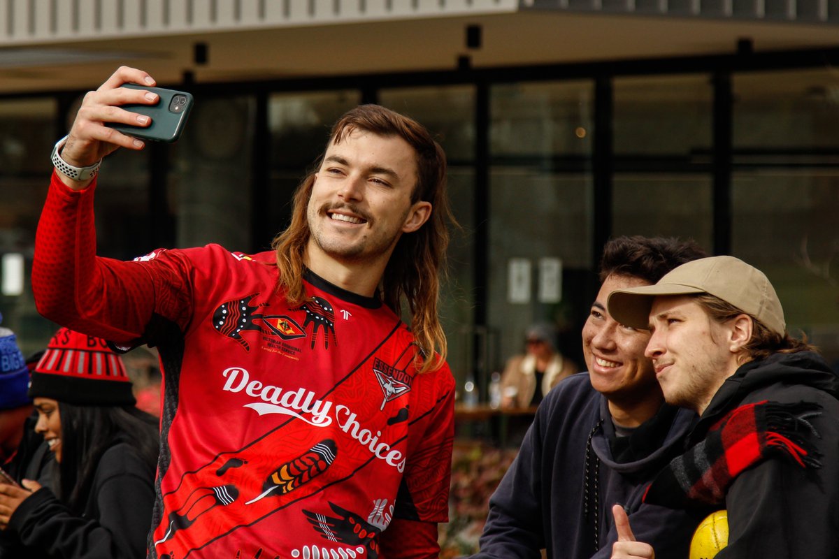 Essendon FC tweet media
