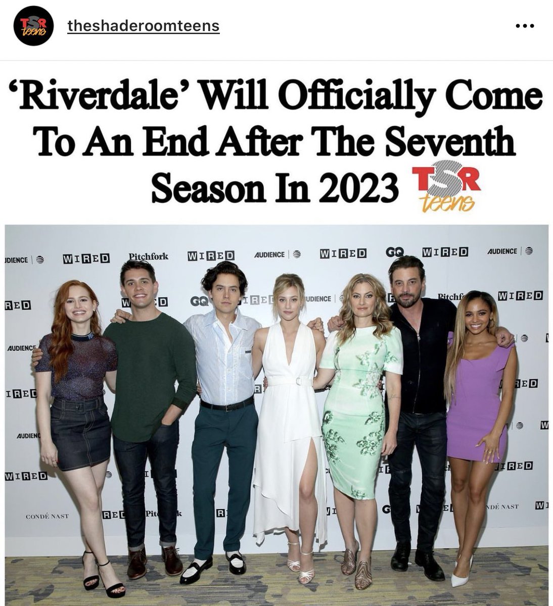 devonnescherry's tweet image. The comments 😭😭😭..