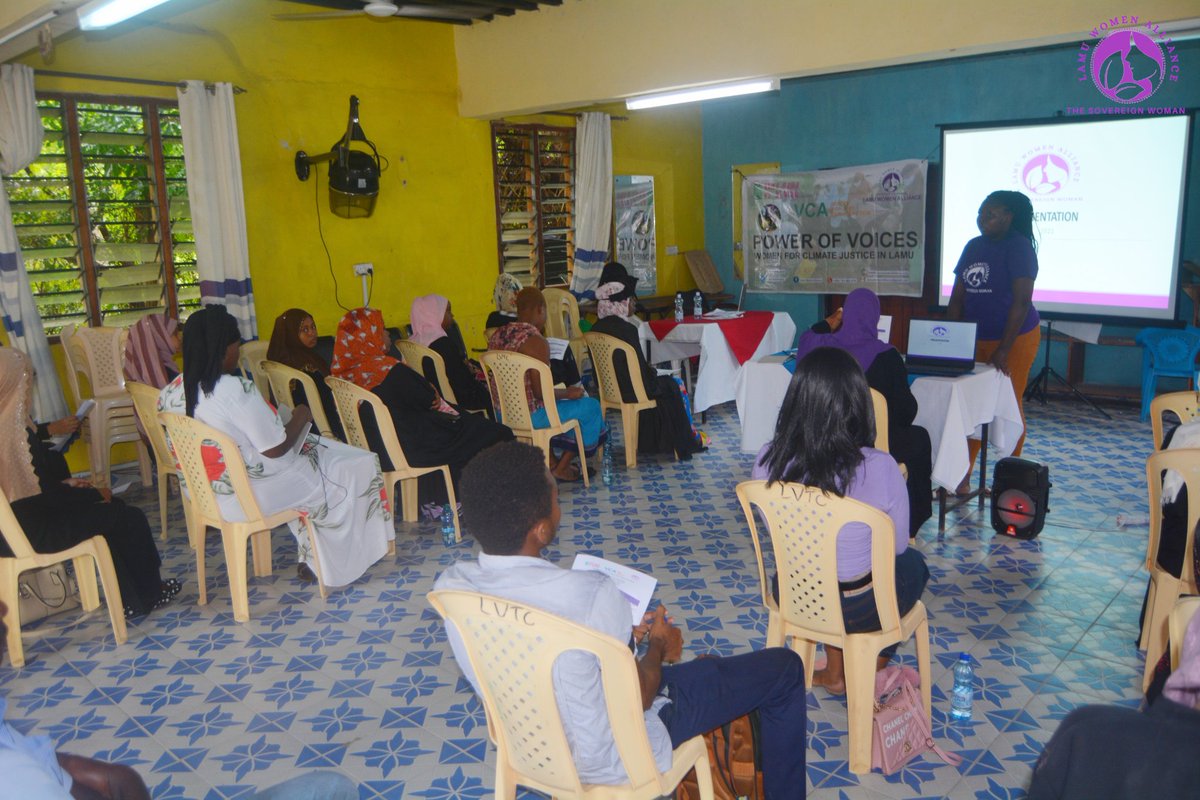 Lamu Women Alliance brought youths and women in Lamu to educate them on media campaign and writing skills, as Importance of using social media as an advocating tools.
