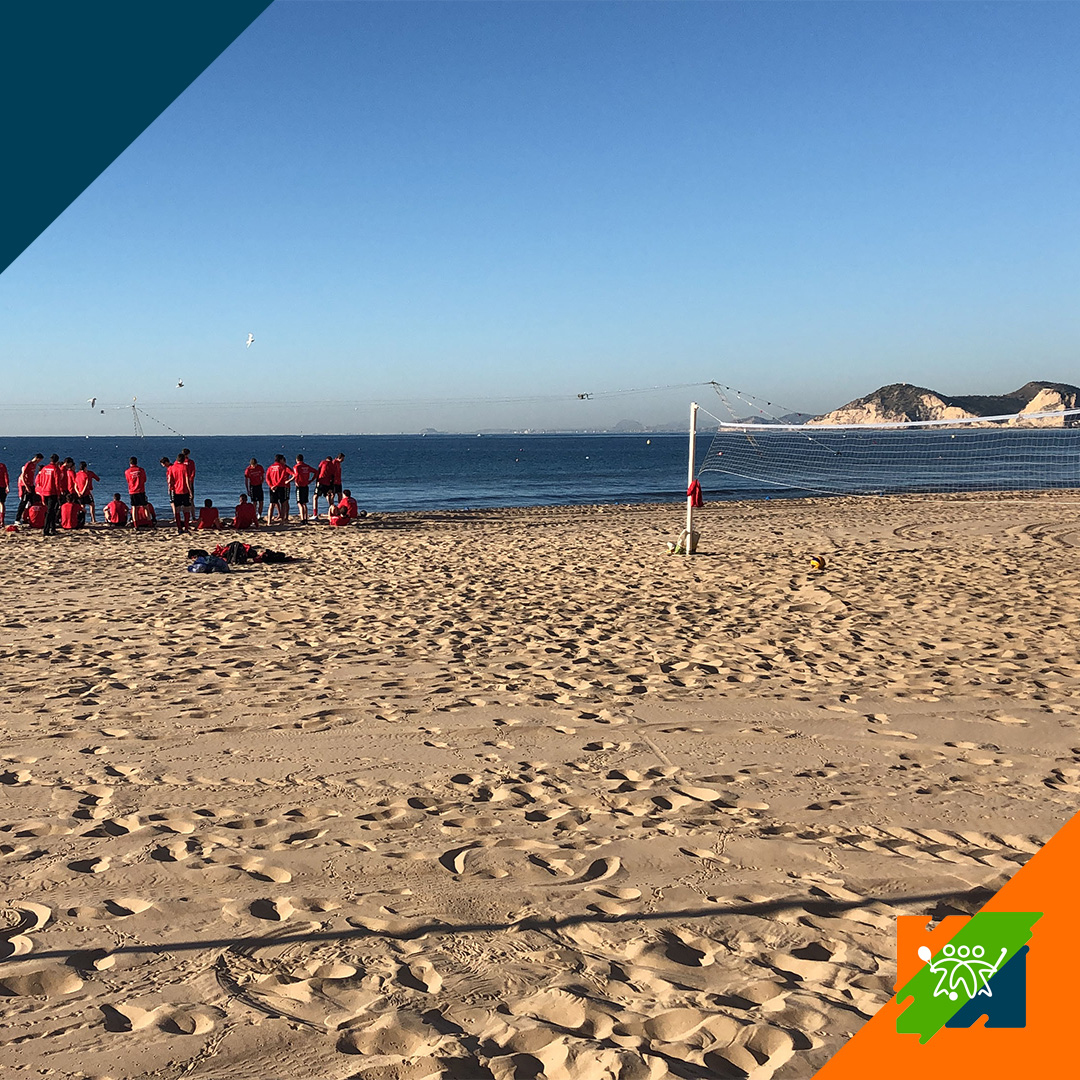 TrainingskampC's tweet photo. 🇪🇸 Op trainingskamp tijdens de gure Nederlandse wintermaanden? Bezoek Benidorm en geniet van de Spaanse zon!

🔥 Boek nu jouw trainingskamp inclusief hotelovernachtingen, retourvlucht, vervoer ter plekke en training!

#trainingskamp #spanje #benidorm #voetbal #hockey https://t.co/pnVDjWoWtp