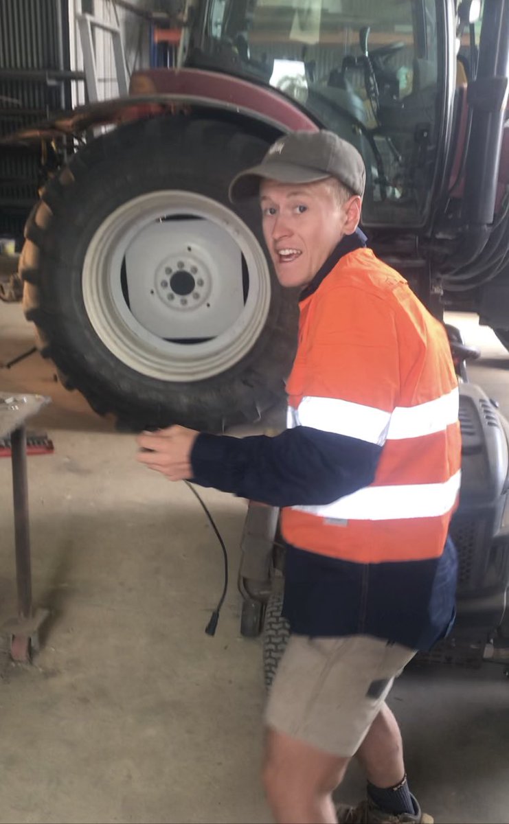 Last day with our team for this legend <a href="/Tyson_Adams_/">Tyson Adams</a> . Thanks for the last 5 years &amp; the memories. All the best for the adventures ahead mate. (<a href="/PridAgri/">Daniel Pridham</a>, <a href="/PridhamGeoff/">Geoff Pridham</a>)