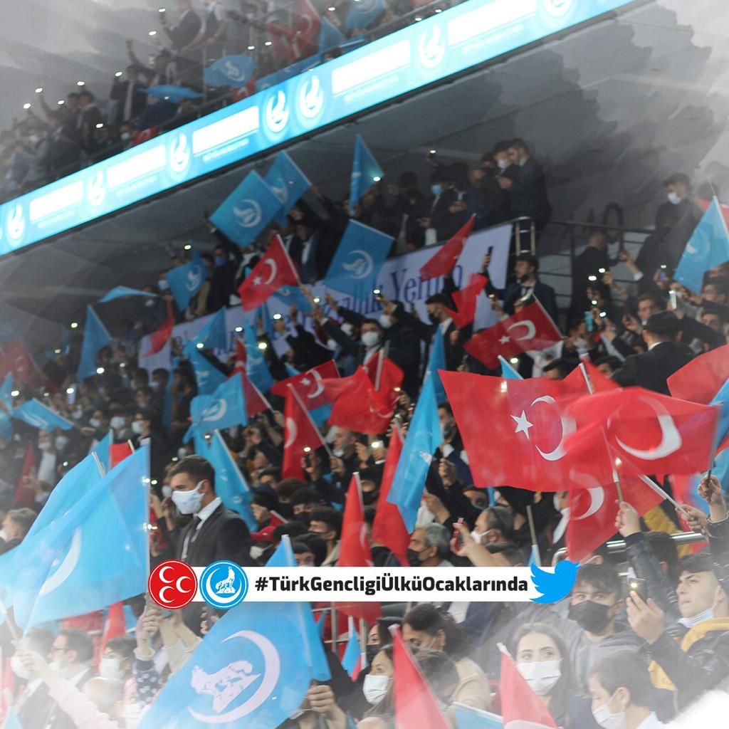 Ülkü Ocakları; aklın, ahlakın, adanmışlığın, anıt gibi yükselen millet ve vatan sevdasının ufuk ötesini görebilen, zamanlar üstüne çıkabilen iman kaynağıdır.