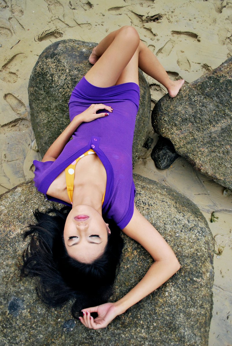 JayCStudiosSG's tweet photo. Old gold? Shot this about 15 years ago when I first started to concentrate on portraitures
#oldshots #jaycstudiosSG #sentosaisland #simpleshot #portraitphotography #portraits https://t.co/ybM4kNBISx