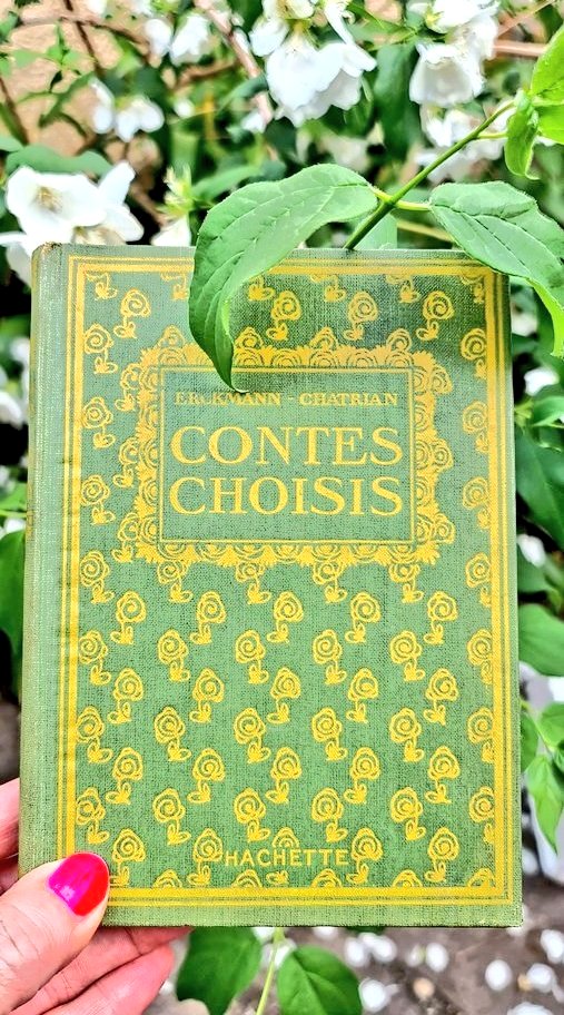 SGodeluck's tweet photo. #VendrediLecture ... timbré !
#souvenirs d'enfance... avec les Contes 📚 d'#Erckmann &amp; #Chatrian
RDV pour le lancement en avant-première du #timbre au Carré d'Encre à #Paris 9e arr. ou à l'Hôtel de Ville de #Phalsbourg ce vendredi  @MoselleCD57 @LPNews_GE
@lorraine @LorraineActu https://t.co/wQpdfrPYMU