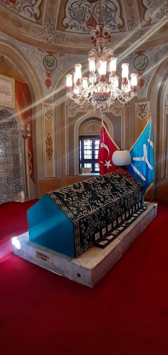 ustemizginn's tweet photo. İlk durağımız  Bilecik Sögüt'teki Ertuğrul Gazi Türbesi olan "Kuruluştan Çanakkale'ye Tarih ve Medeniyet Gezisi" başlamıştır. Bize bu imkanları sağlayan @kasapoglu @recepalier @gencliksporbak @GSB_KYGM @nuran_yetim @DeveciBehice  teşekkür ederiz. https://t.co/oO7QjiZJAE