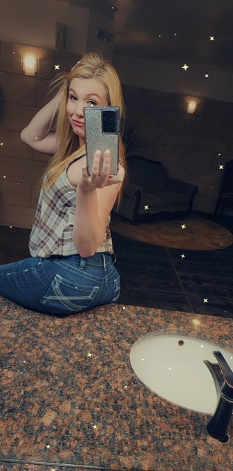 Please go check out my link in my bio♡ I'd be so happy if you gave me social media accounts some love<a href="/tag/snapchat"class="tags"><span>#snapchat</span></a><a href="/tag/free"class="tags"><span>#free</span></a><a href="/tag/content"class="tags"><span>#content</span></a><a href="/tag/onlyfans"class="tags"><span>#onlyfans</span></a>