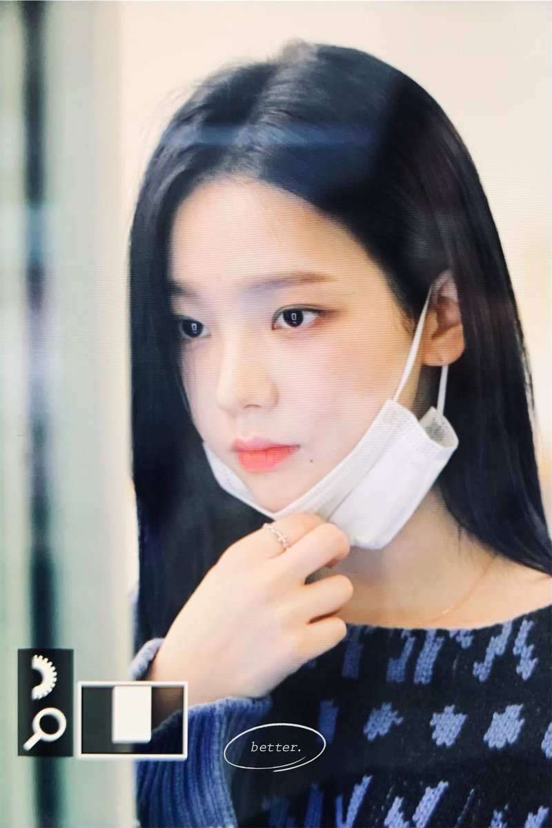 omgmikha's tweet image. what's with sm water