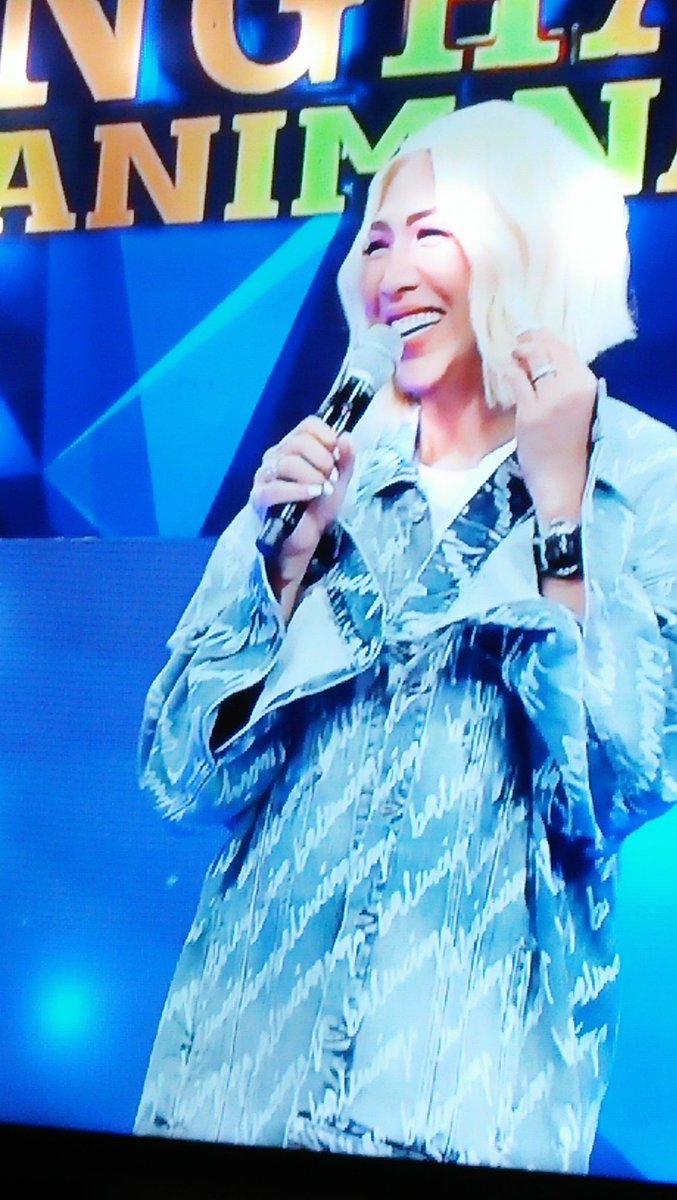 twinarron's tweet photo. #ShowtimeVeryFunny 
#vicegandaGoodJob https://t.co/OLYpc9oeYy