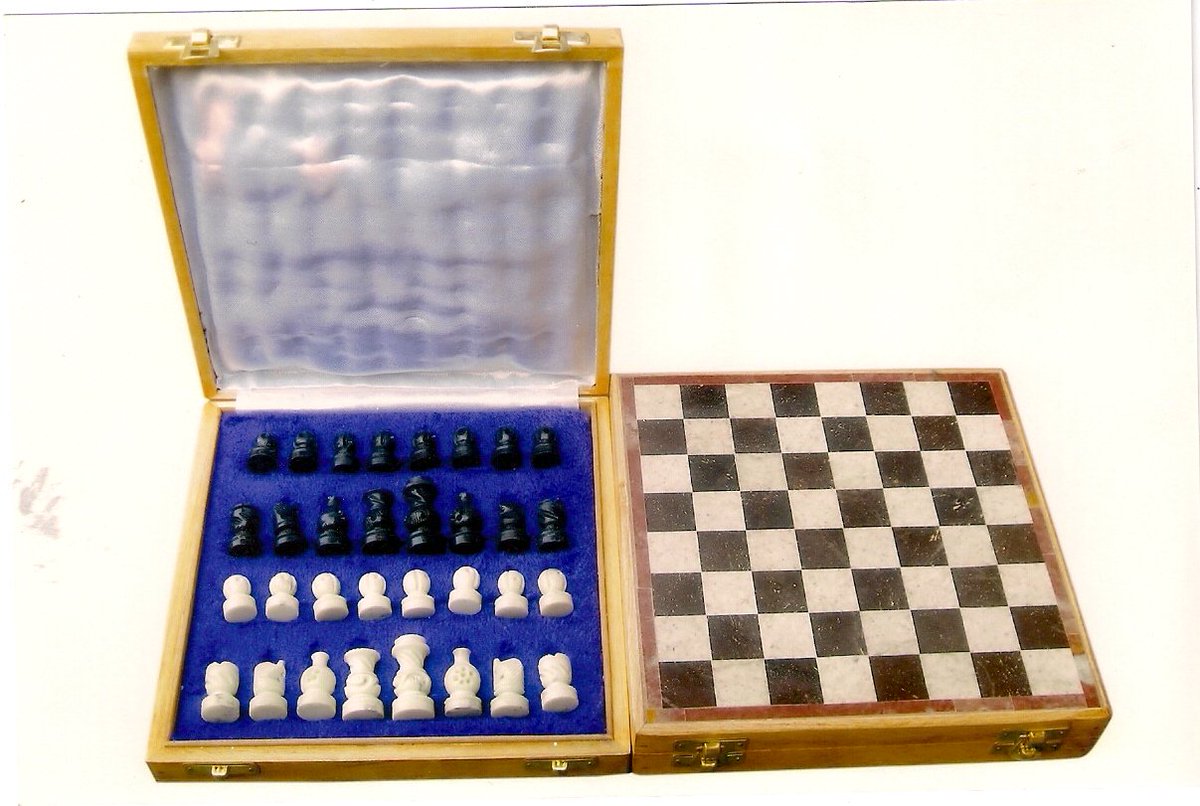 HSupplayer's tweet image. I make Items from here ,, this is chess