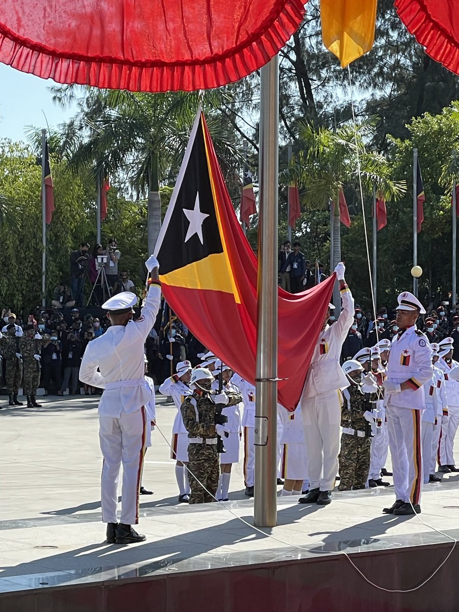 Nadia Burger tweet media