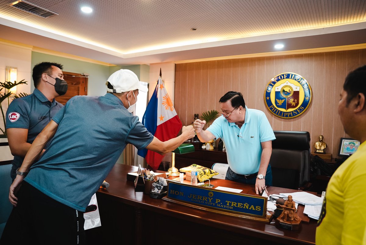 Positive Talks All Around 🟡⚫

Management have been hard at work to extend the club's agreement with the footballing hotbed in the Heart of the Philippines. 🤜🤛 #UnaKaya 

READ: bit.ly/3sLbFXL