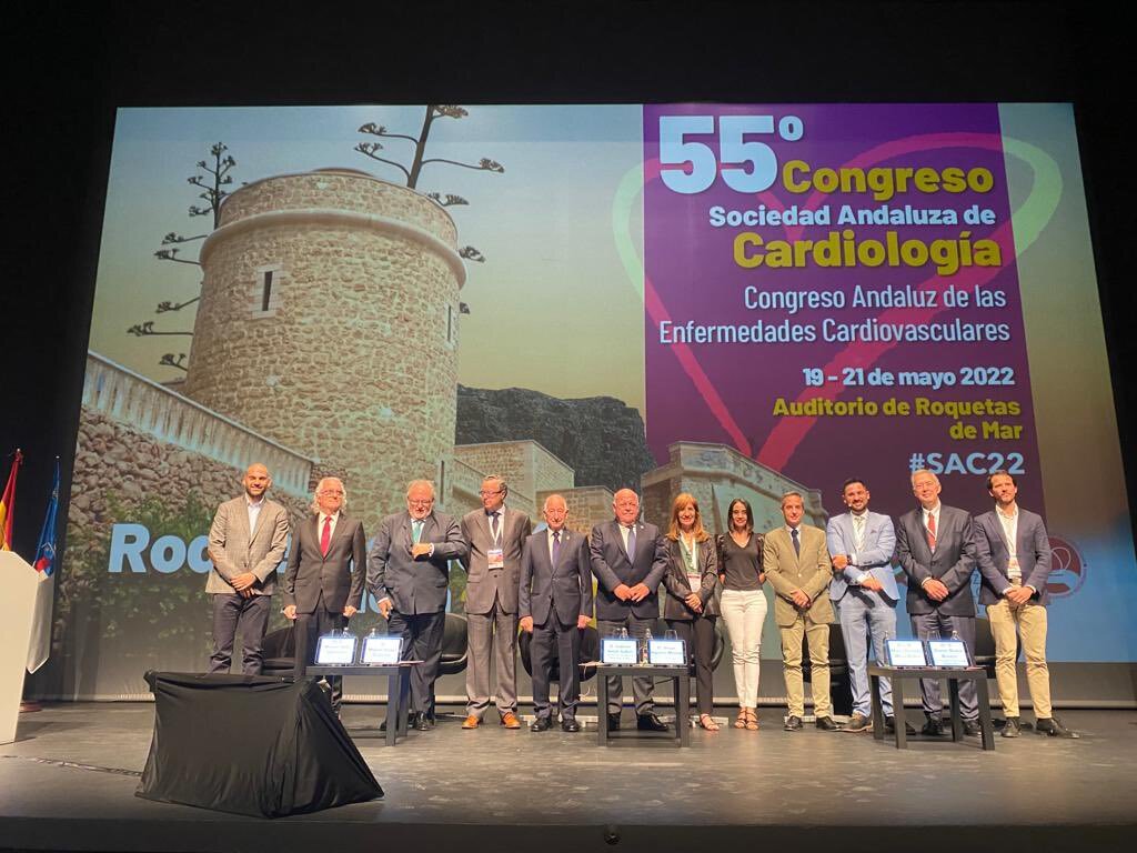 🔹 Nuestro director gerente <a href="/ManuelVida1/">Manuel Vida</a>  en la mesa inaugural del 55° Congreso de la Sociedad Andaluza de Cardiología <a href="/SACardiologia/">SACardiología</a> junto al consejero <a href="/jesusraguirre/">Jesús Aguirre</a> de <a href="/saludand/">Consejería de Sanidad, Presidencia y Emergencias</a> en #RoquetasDeMar #SAC22
