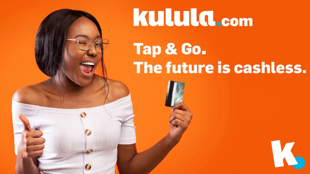 Identification? Check. Laptop? Check. Bank card? Better double check… kulula is expanding its cashless offering! To save you time, the Green Team will no longer be accepting cash as a form of payment at the check-in counters, or boarding gates. Just tap and go. You’re welcome!