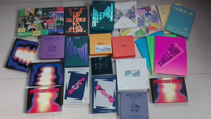 Seoul_Merchant's tweet photo. #SeoulMerchant_GIVEAWAY 
ALBUM GIVEAWAY 

RT
FOLLOW US + @MaesOlshop_PH 
RT their📌+ latest post
🔚3 days https://t.co/MDoW6mF0OY
