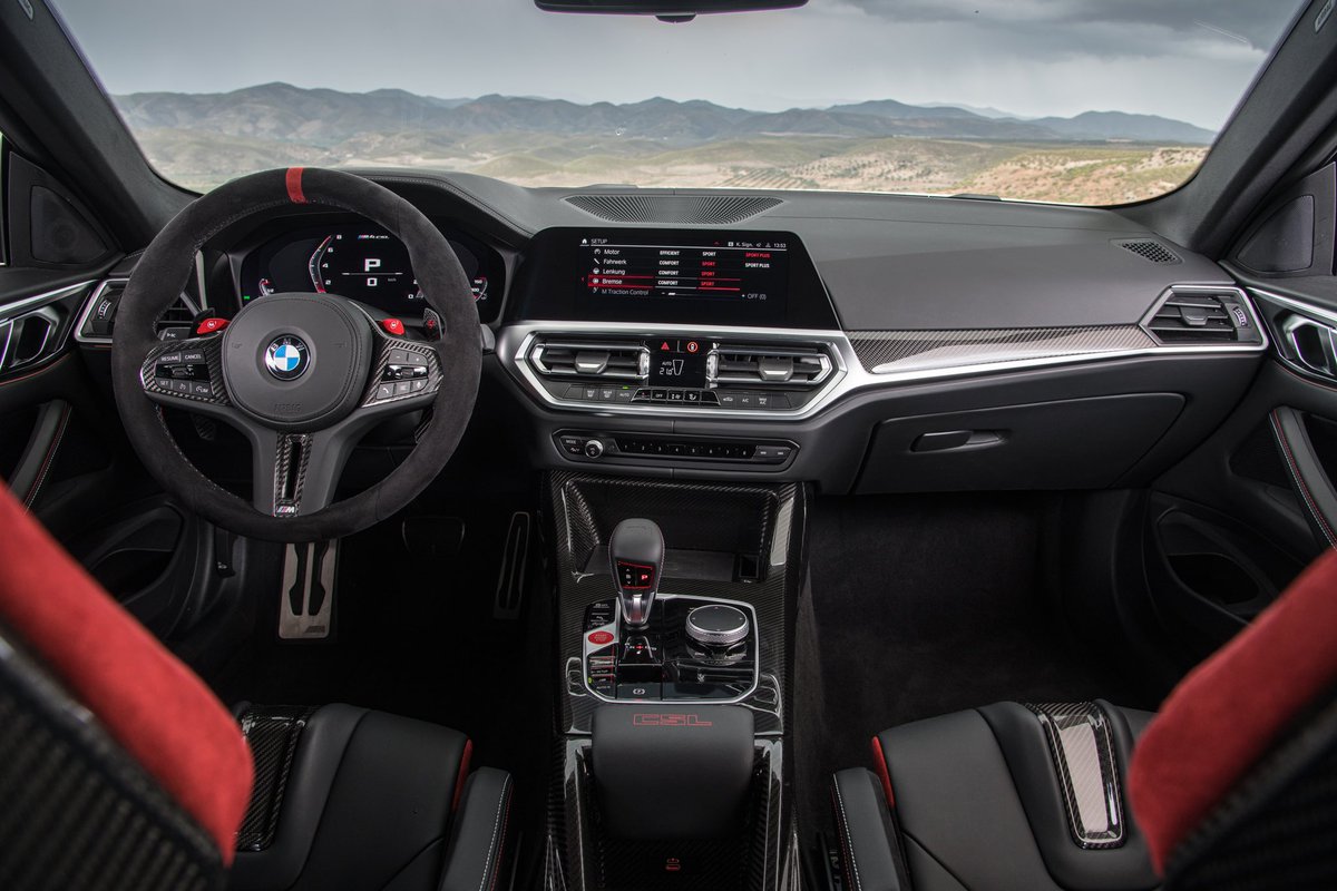 khuleonwheels's tweet photo. Hotly anticipated BMW M4 CSL breaks cover. See more details here: https://t.co/5lH6cfADEl
#THEM4CSL https://t.co/rtdPJRUmUF