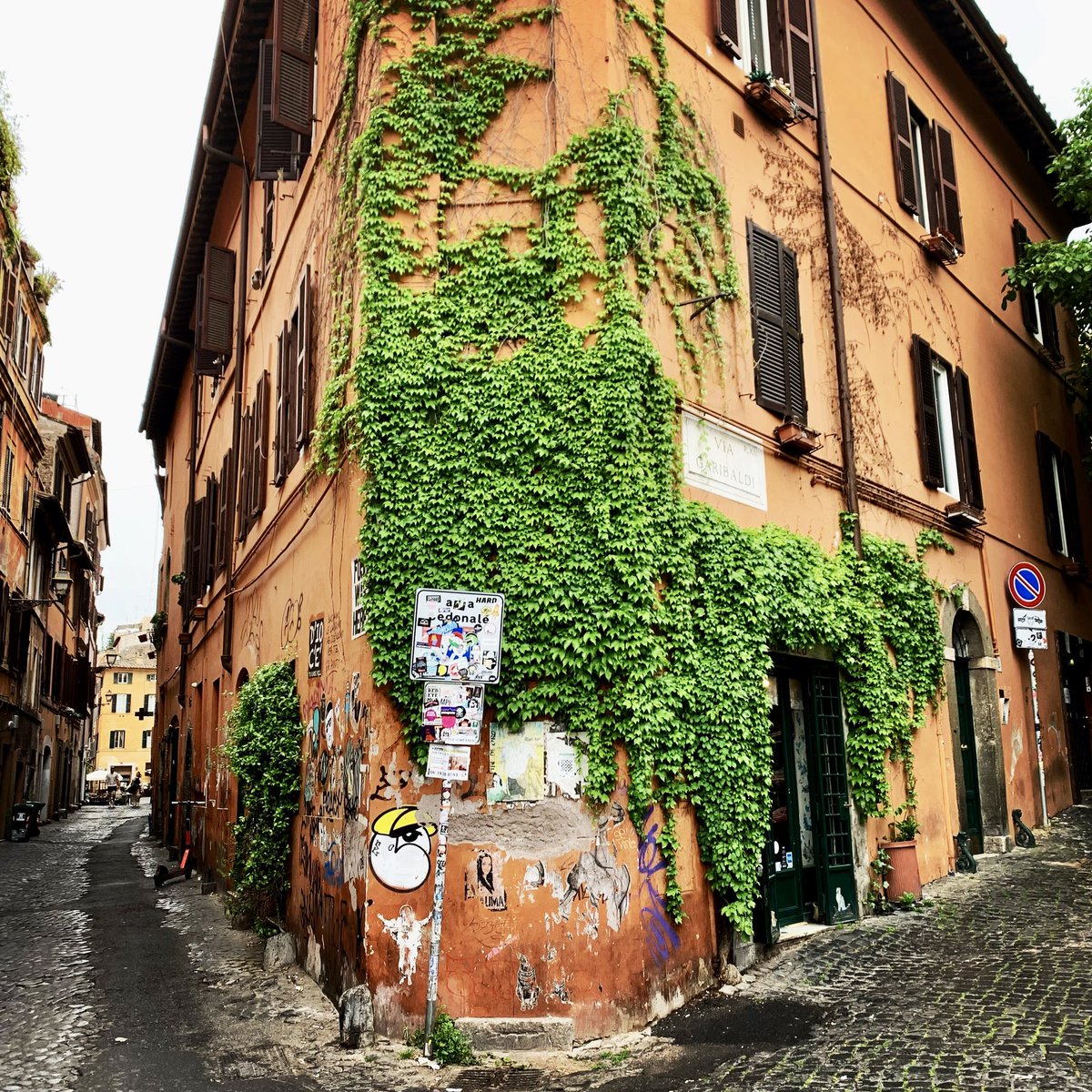 ValzeCook's tweet photo. #trastevere #roma #surleblog https://t.co/ugWhFZI7UI https://t.co/9bkSt2dKvW