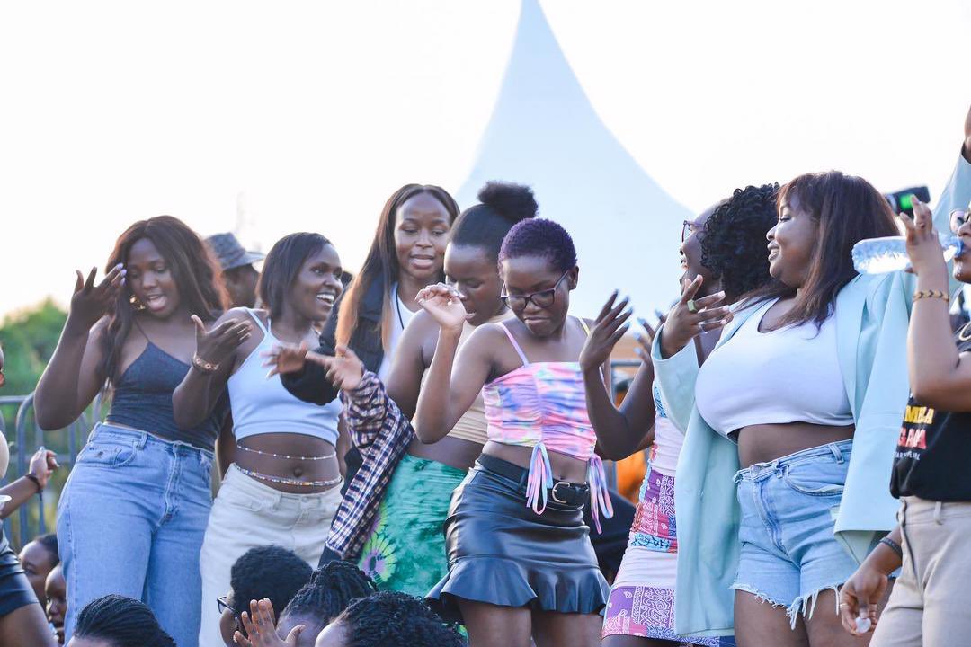 Kobs_Fifi's tweet photo. You can’t afford to miss out on this fun.Come join us unearth the pearl from 3rd-4th June with @Vumbula_Uganda 🔥🔥in Jinja 
#VumbulaJinja https://t.co/SLRjcq09Jw