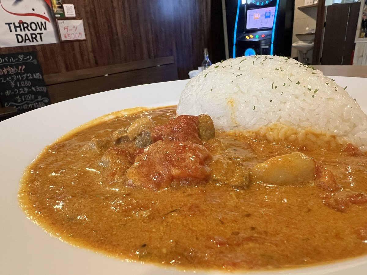 FUNHAVE1's tweet photo. 本日も17:00よりオープンします‼️

美味しい肉料理、お酒、野球放送、ダーツあります🎯🍖⚾️

新杉田です❗️
電車でお越しの際は1ドリンクサービスします🥤

お待ちしております❗️
料理メニューはお手数ですがプロフィールの食べログからご確認お願いします🙇‍♂️

#横浜
#磯子
#新杉田 https://t.co/fWwkWsccVA