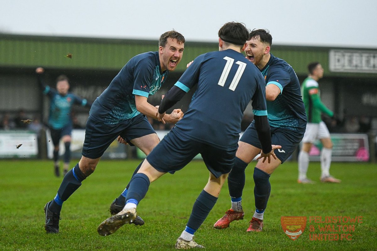 🔴⚪️ End of an era at the seaside as Jordy hangs up his boots ⚪️🔴 felixstowefootball.co.uk/news/club-news…