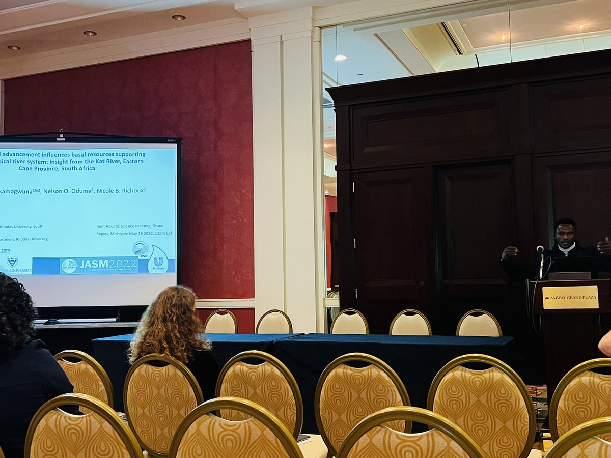 It was exciting presenting to the amazing #JASM22 audience!

Special thanks to <a href="/BenthosNews/">Freshwater Science</a>, <a href="/EmergeSfs/">SFSEmerge</a> <a href="/Rhodes_Uni/">Rhodes University</a> for making my #JASM22 a reality!

To all <a href="/EmergeSfs/">SFSEmerge</a> fellows and leadership team, those that gave me cloths to change🙏🙌🙏