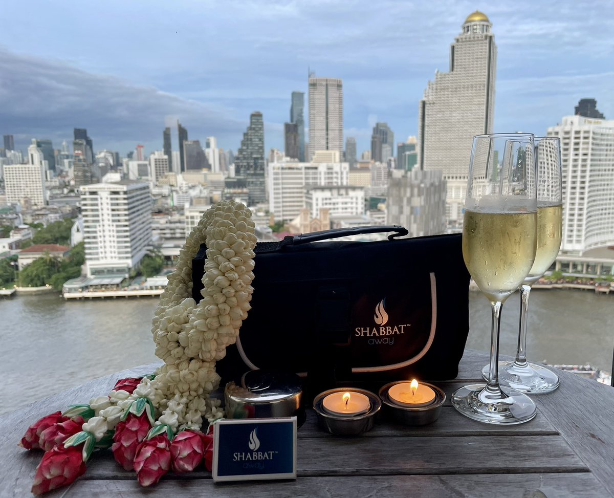 MarcyGrossman's tweet photo. Have kit. Will travel. Shabbat Shalom Bangkok style. #ShabbatShalom #JummaMubarak https://t.co/anTp0nRatl