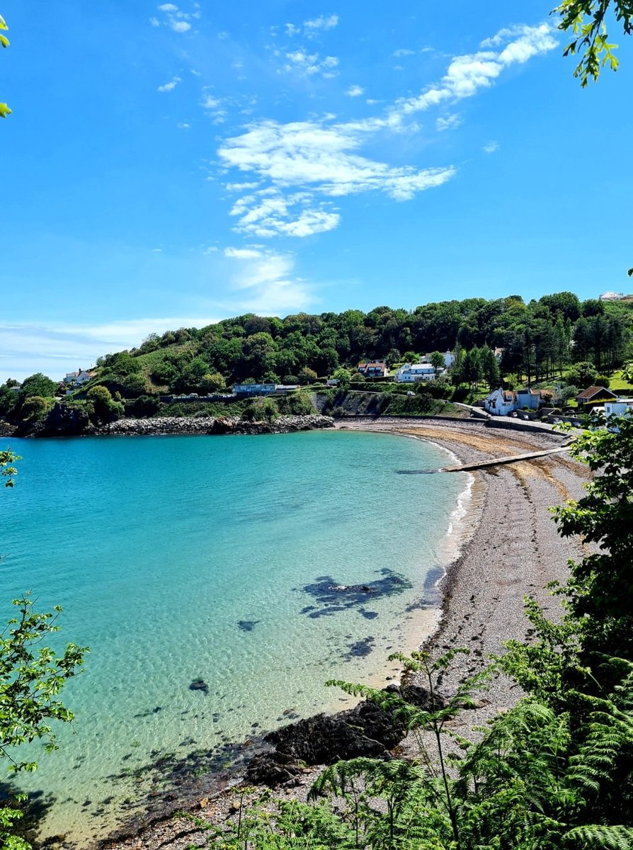 AM_odp's tweet photo. @ShireenJordan this is lovely Ann Port Bay in the east of the Island. https://t.co/iuuKogBVlE