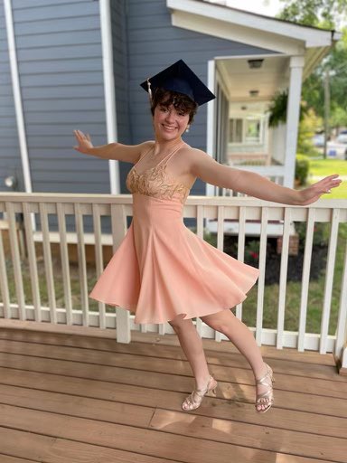 ATLGymnastics's tweet photo. ✨✨Senior Highlight Week✨✨
She will attend UGA in the fall and is planning on majoring in Environmental Economics and Management. She did gymnastics at ASG during middle school and returned this year to coach. #weareproudofyou #familyalways #seniors #classof2022 #asgstrong https://t.co/ZCdDVuFR75